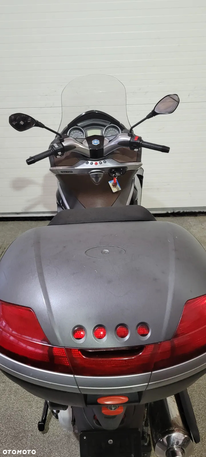 Piaggio X10 - 28