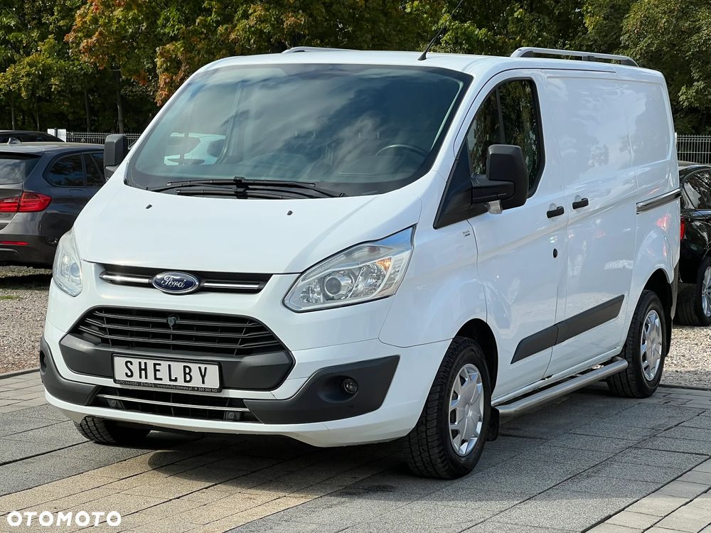 Ford TRANSIT CUSTOM - 2