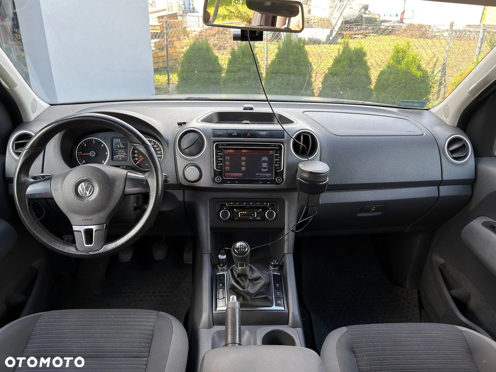 Volkswagen Amarok 2.0 TDI BMT Trendline - 10