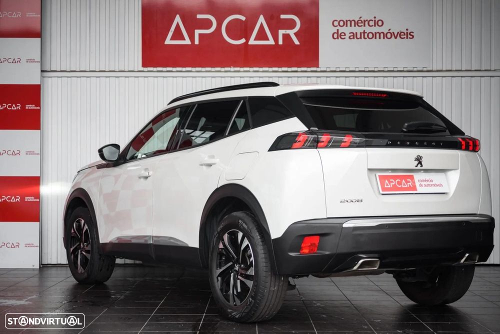 Peugeot 2008 1.2 PureTech Allure Pack EAT8 - 20