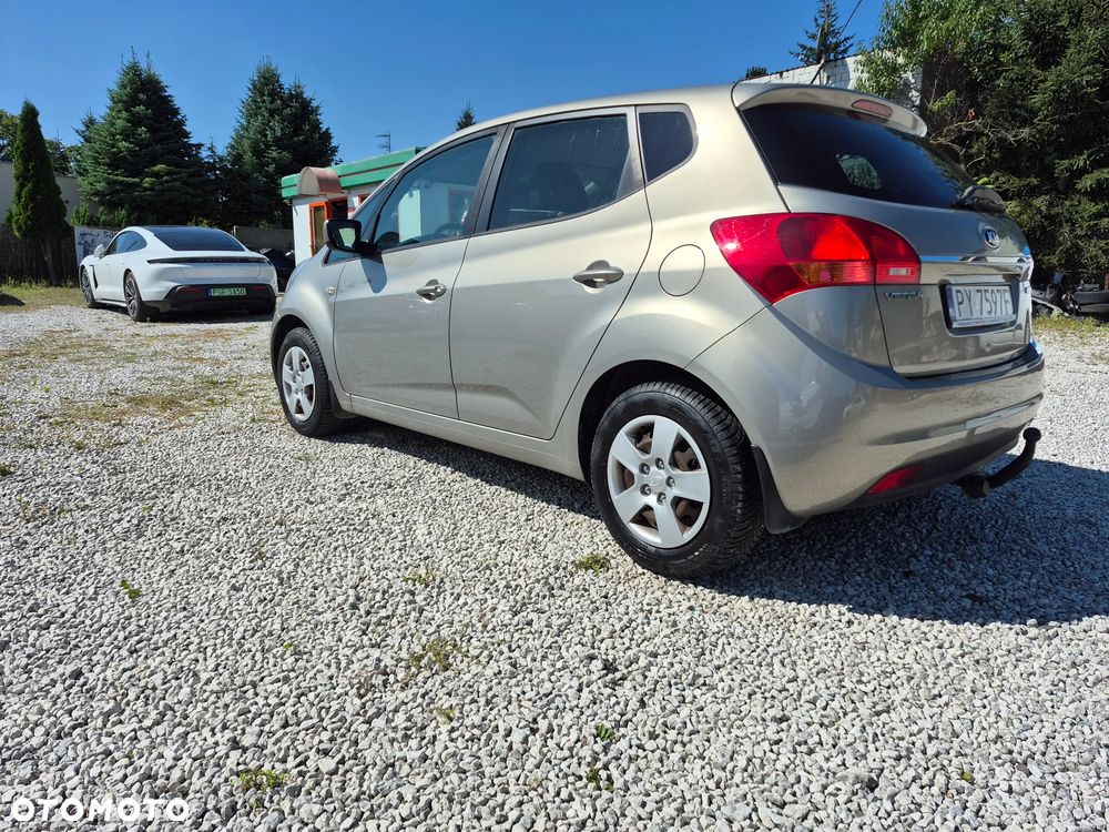 Kia Venga 1.4 CRDi 90 Edition 7 - 5