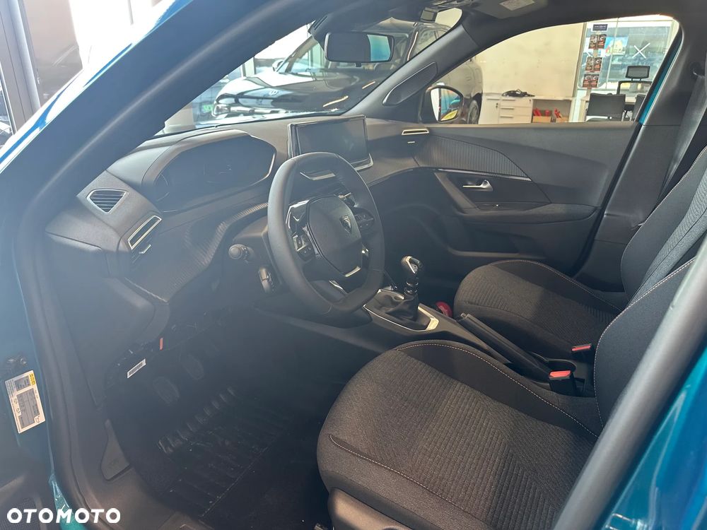 Peugeot 2008 1.2T Edition S&S - 15
