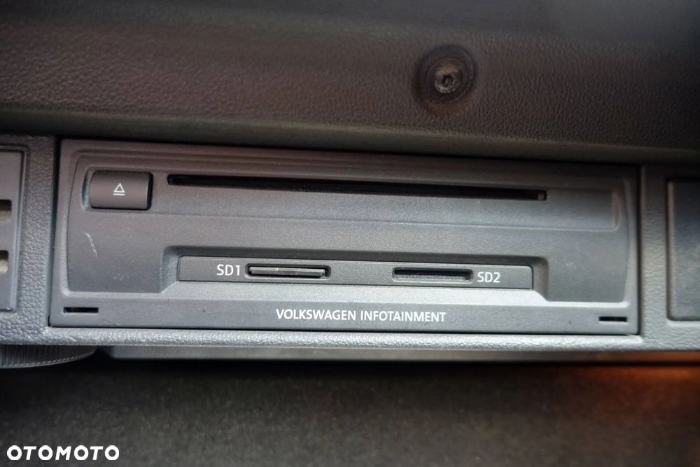 Volkswagen Golf Variant 2.0 TDI (BlueMotion Technology) DSG Comfortline - 33