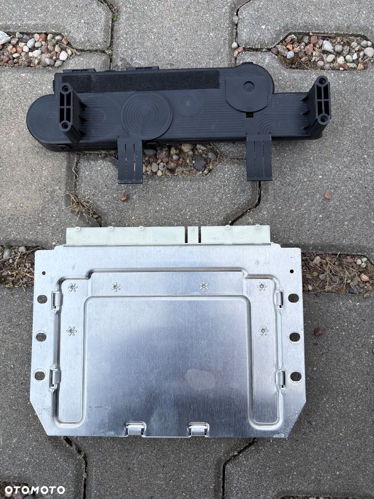 Sterownik zawieszenia, pneumatyki Panamera 970 - 2