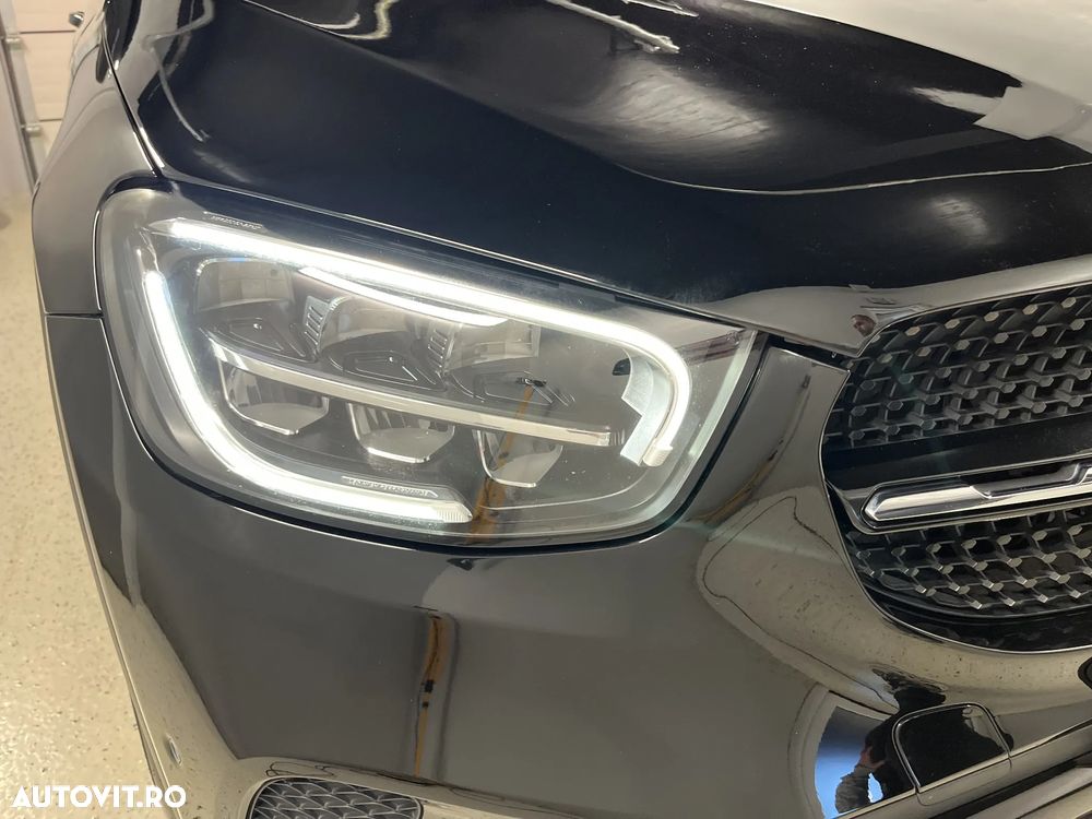 Mercedes-Benz GLC - 30