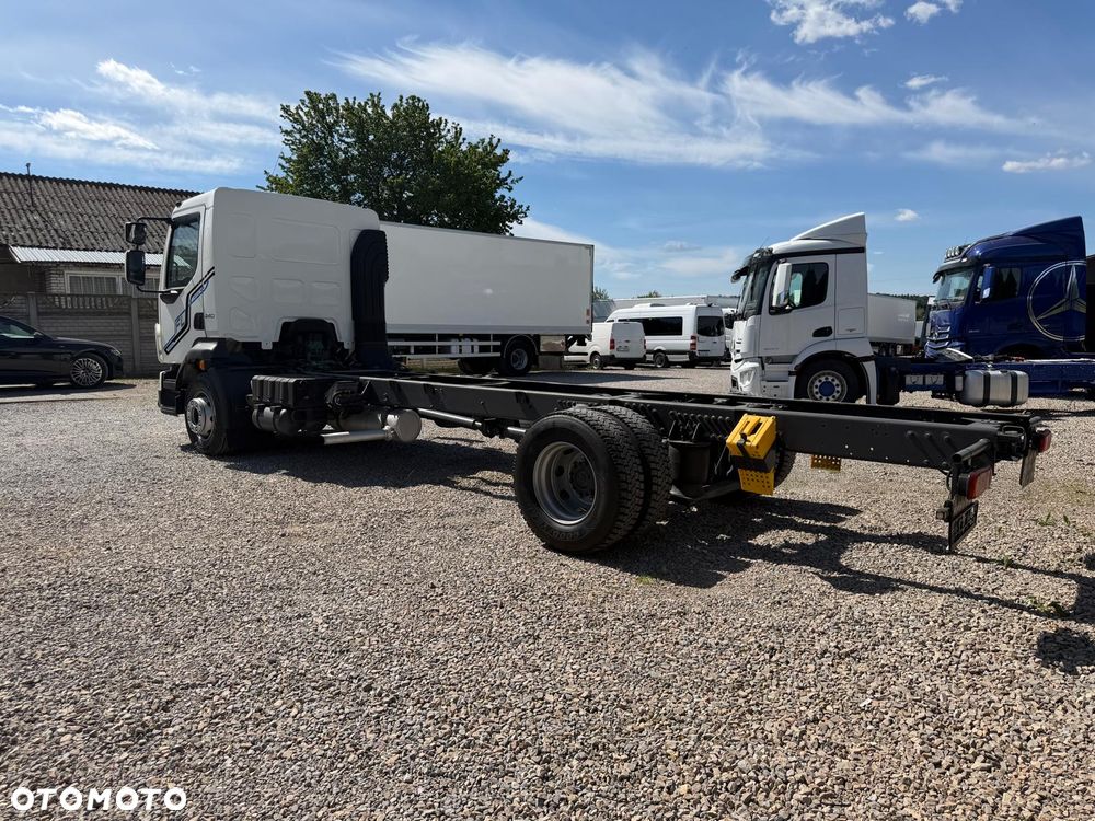 Volvo FL 240 / Rama do zabudowy / DMC 16 000 kg. / - 17
