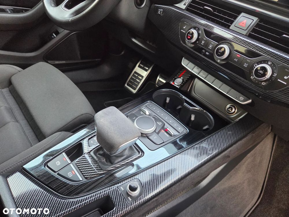 Audi A4 Avant 2.0 TDI S tronic sport - 33