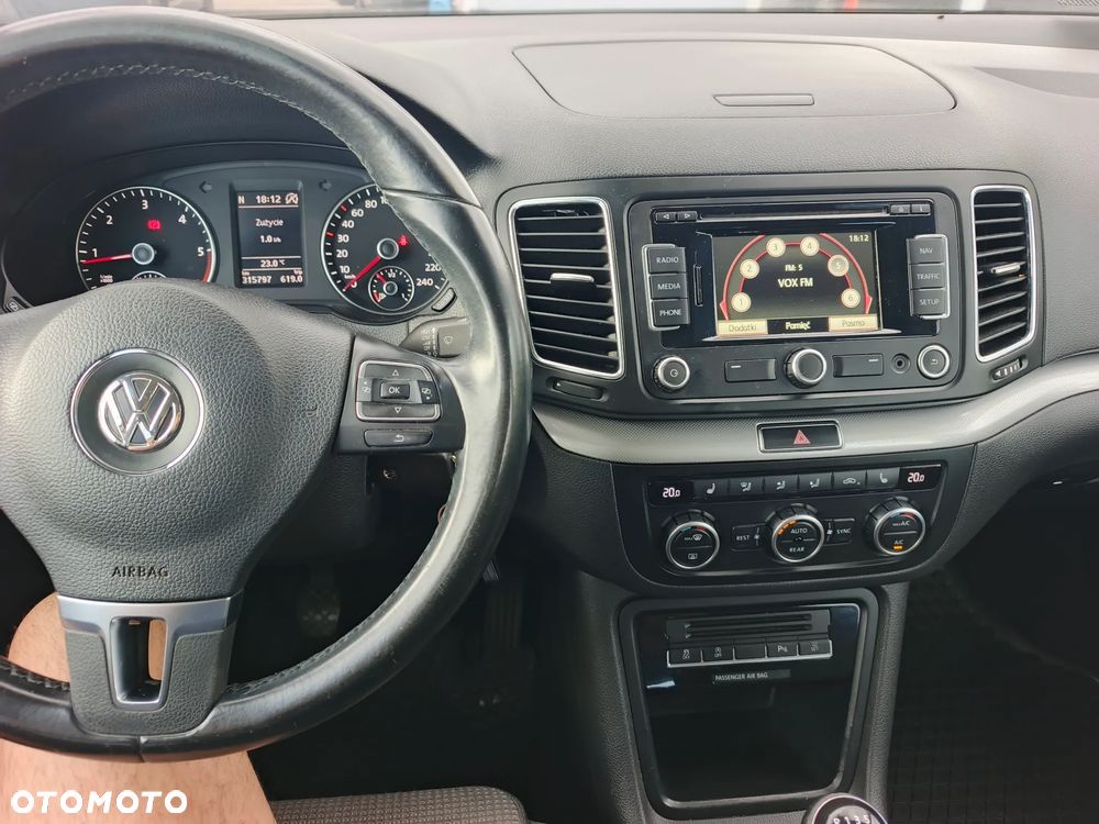 Volkswagen Sharan 2.0 TDI Highline - 10