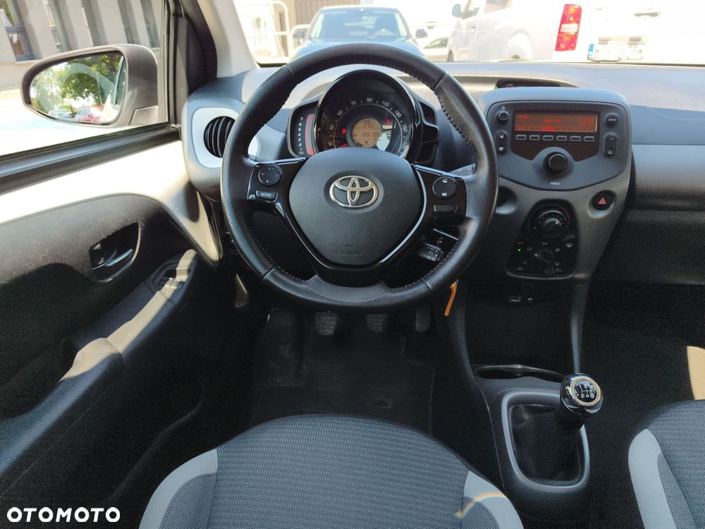 Toyota Aygo - 13