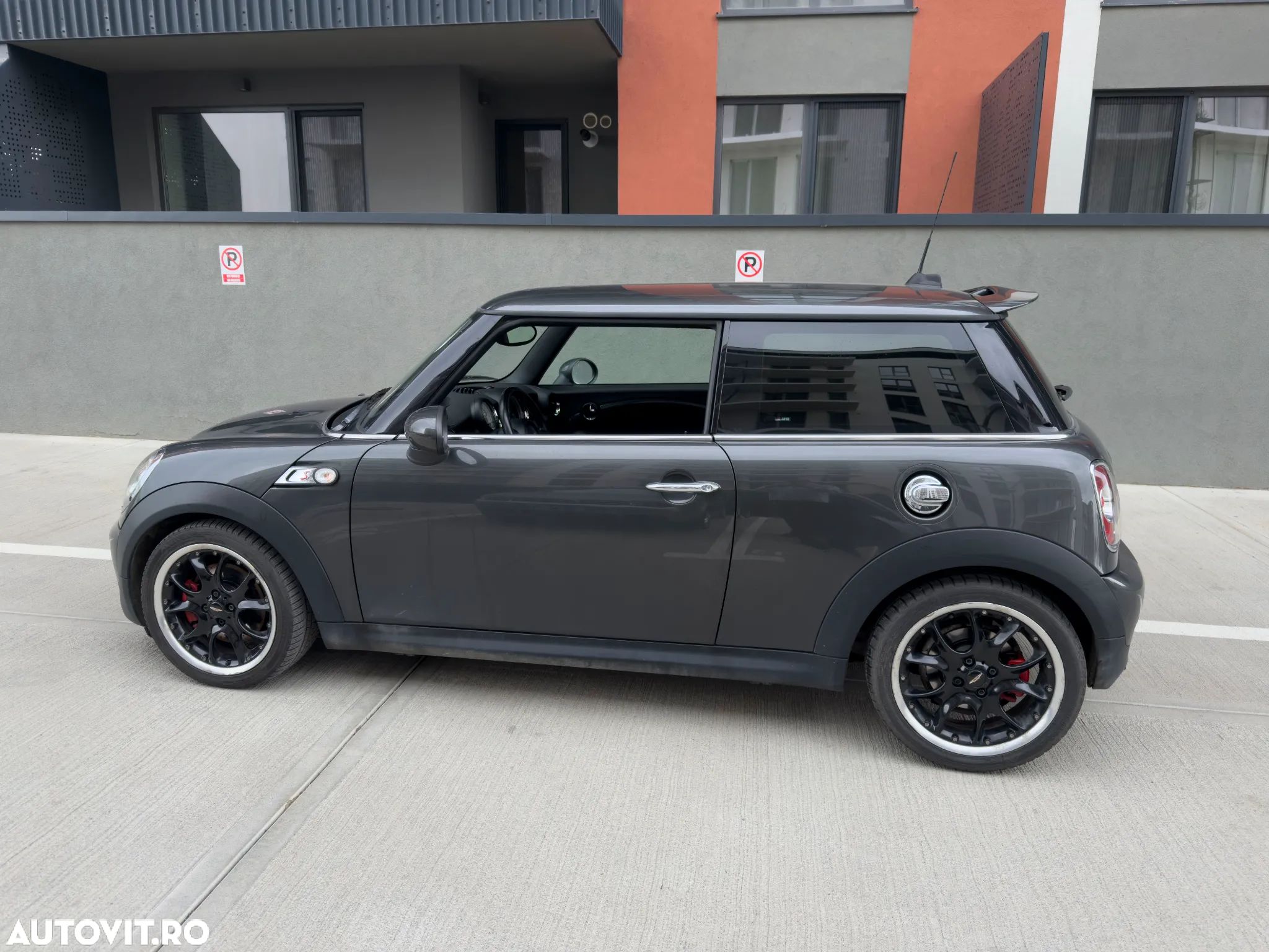 Mini Cooper S - 1