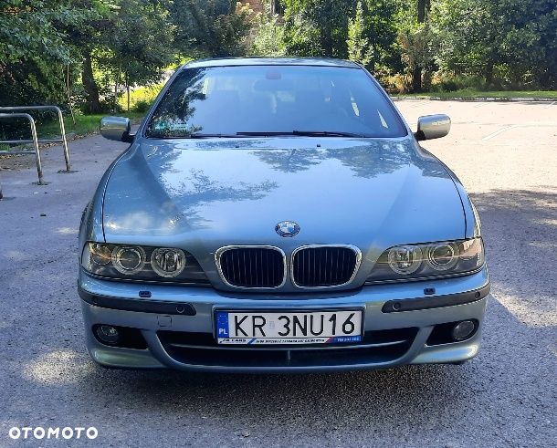 BMW Seria 5 525i - 2