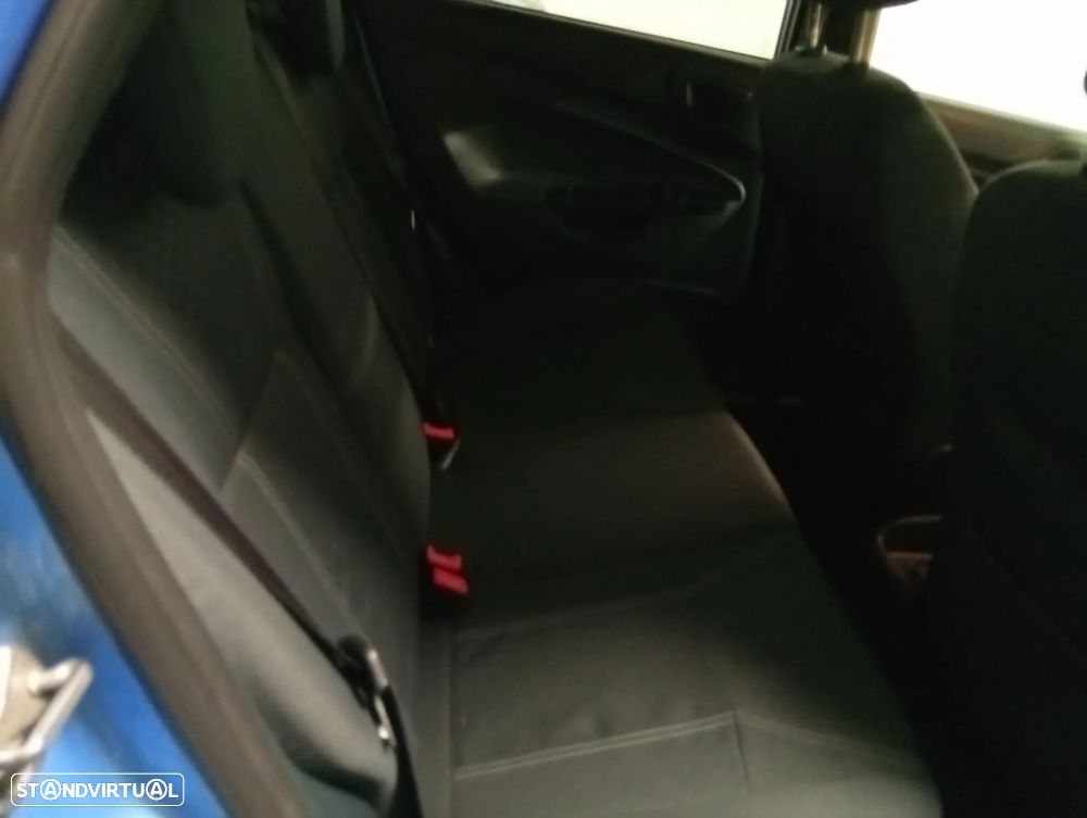 Ford Fiesta 1.4 TDCI Titanium - 4
