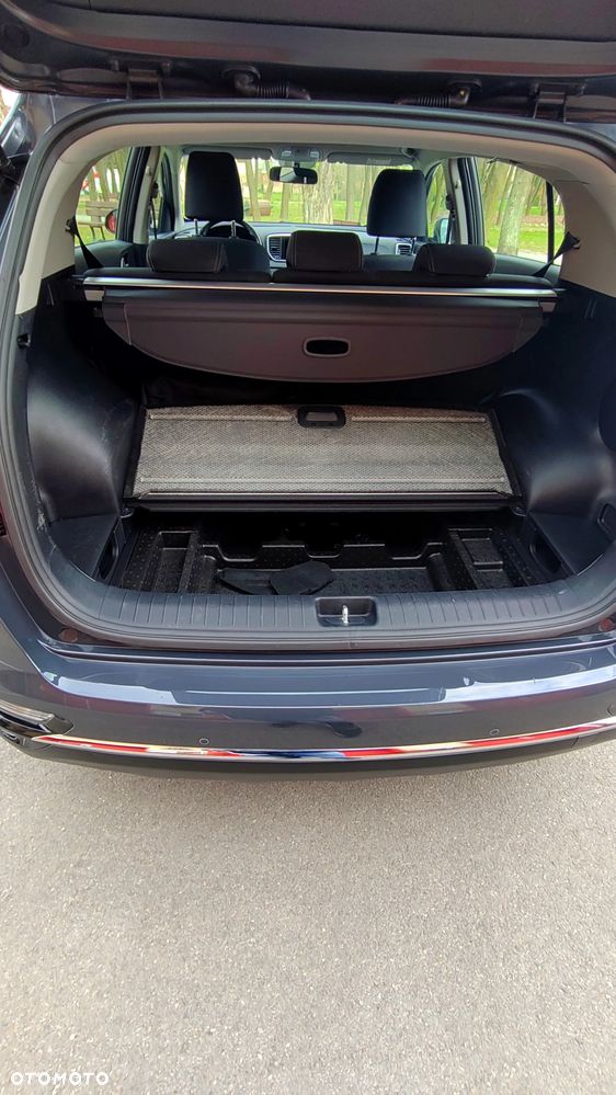 Kia Sportage 1.6 GDI 2WD ISG Dream-Team Edition - 27