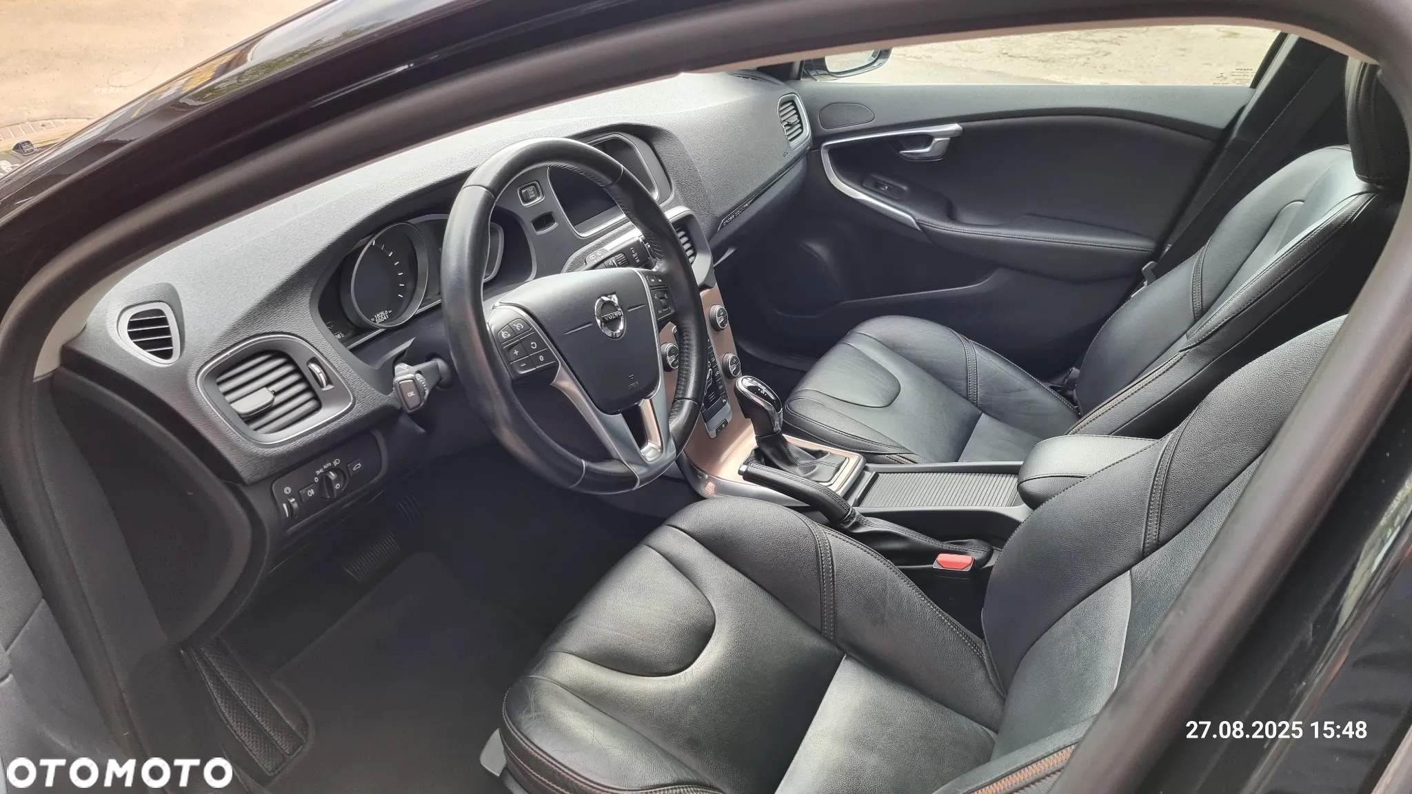Volvo V40 T3 Drive-E R-Design Kinetic - 10