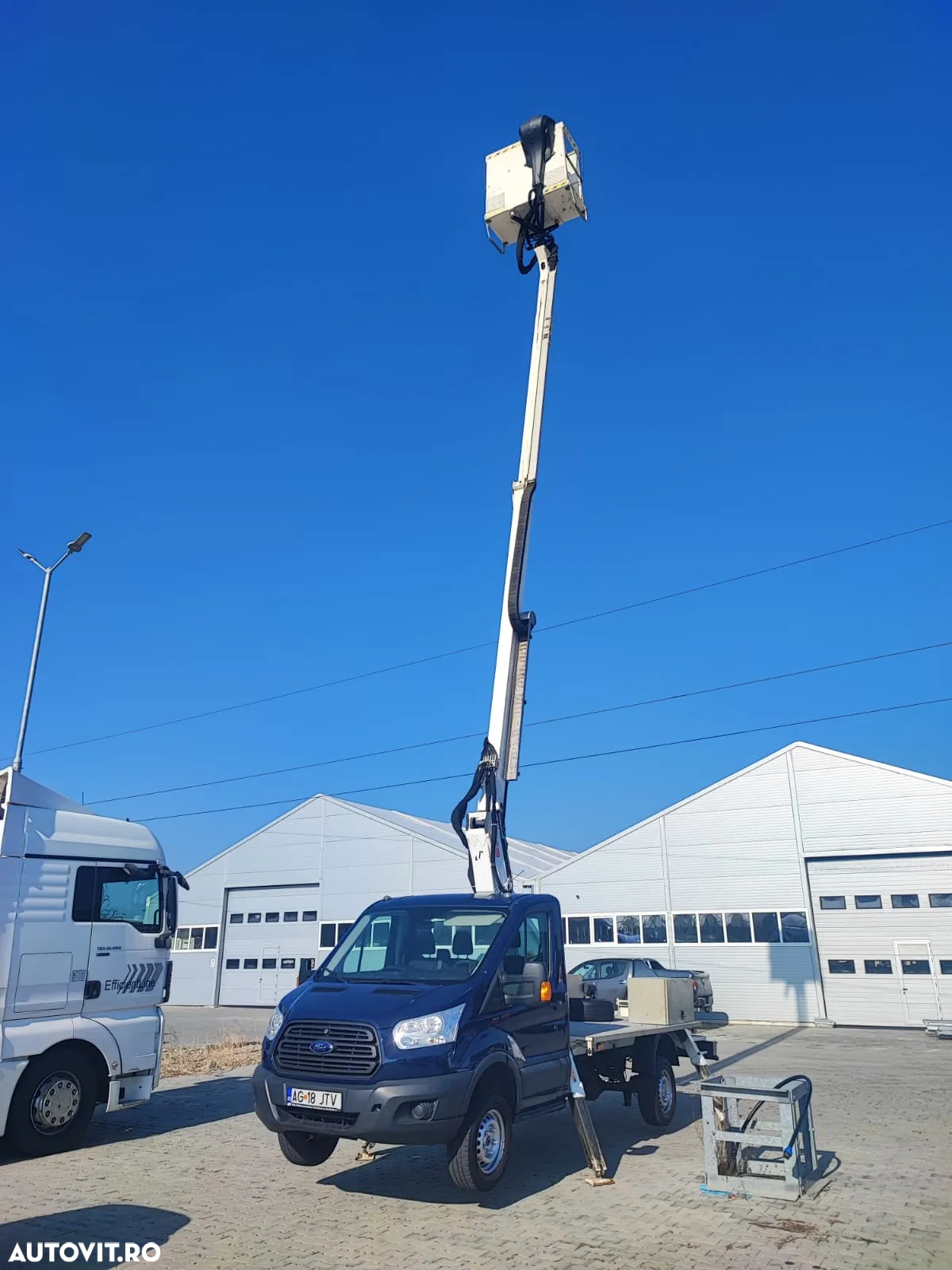 Ford Transit 4x4 echipat cu nacela Oil Steel de 14M - 10