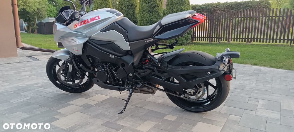Suzuki Katana - 12