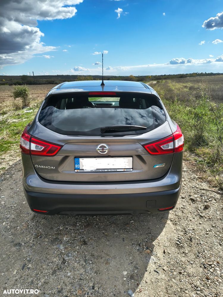 Nissan Qashqai 1.5 DCI Start/Stop Tekna - 2