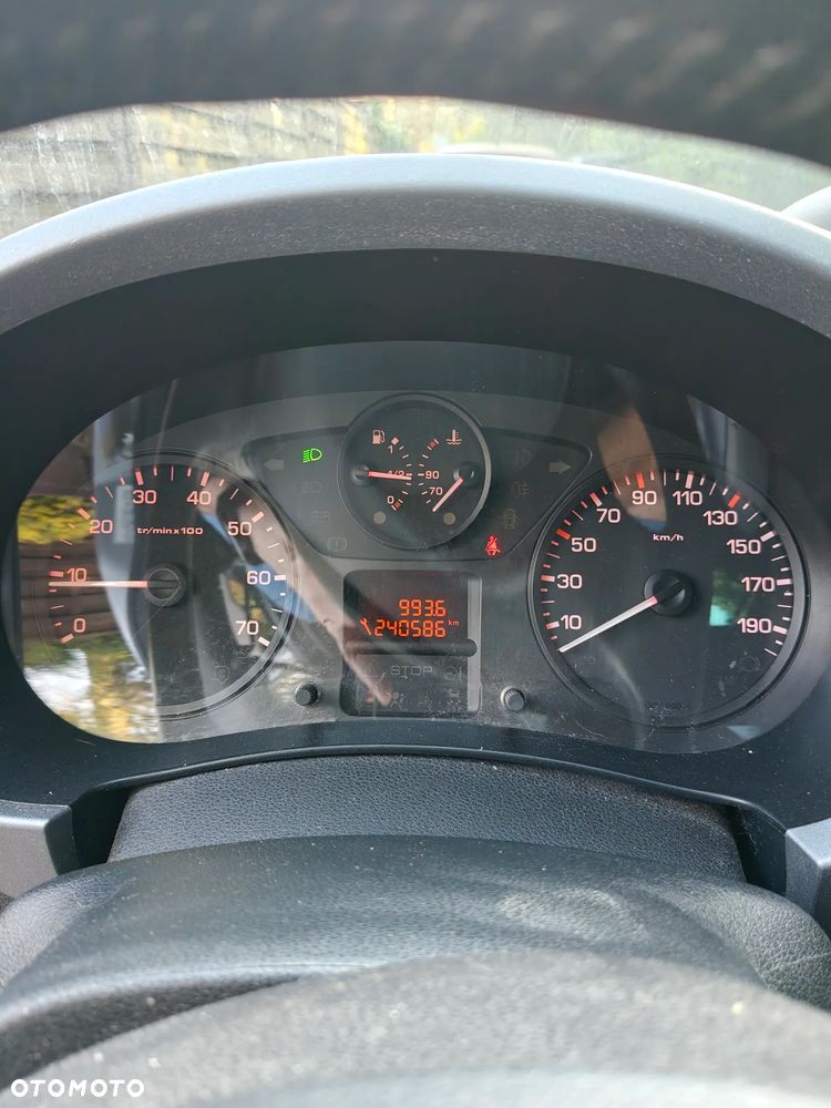 Citroën Berlingo 1.6 HDi XTR - 23