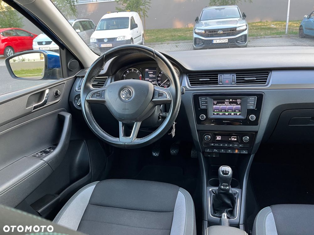 Skoda RAPID 1.2 TSI Style - 6