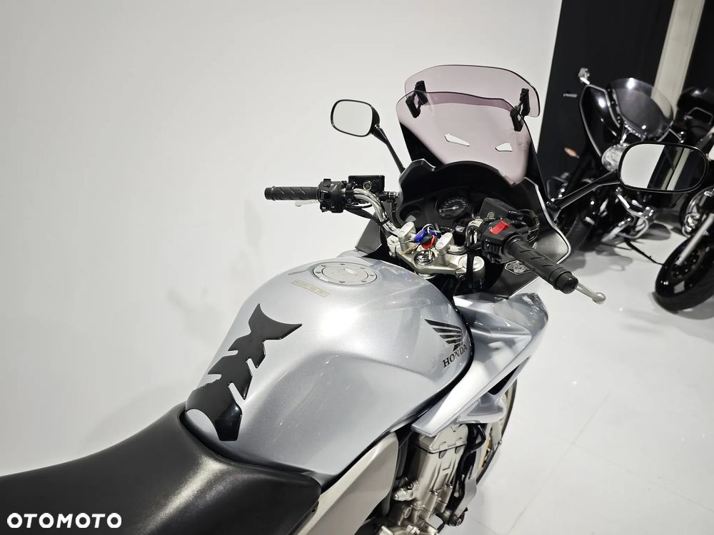 Honda CBF - 11