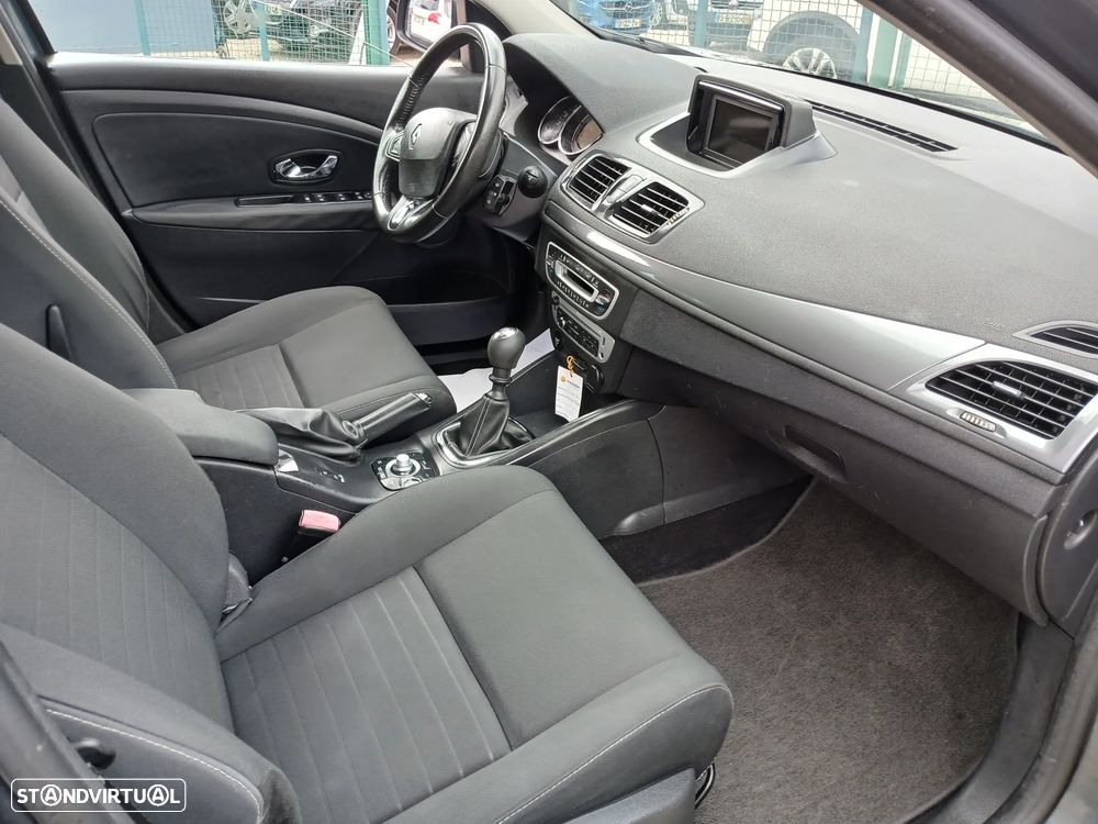 Renault Mégane Sport Tourer 1.5 dCi Limited - 22