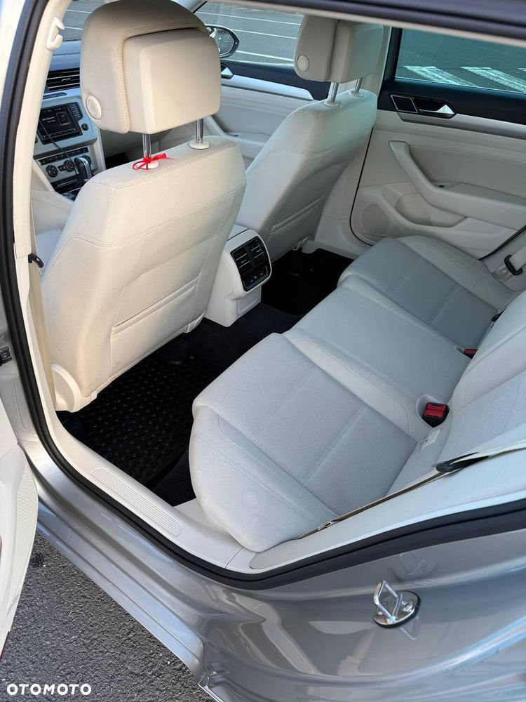 Volkswagen Passat 2.0 TDI BMT Comfortline DSG - 7