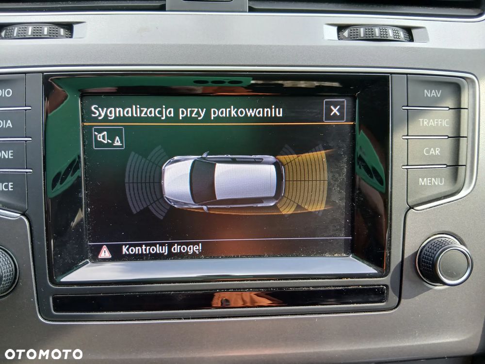 Volkswagen Golf - 14