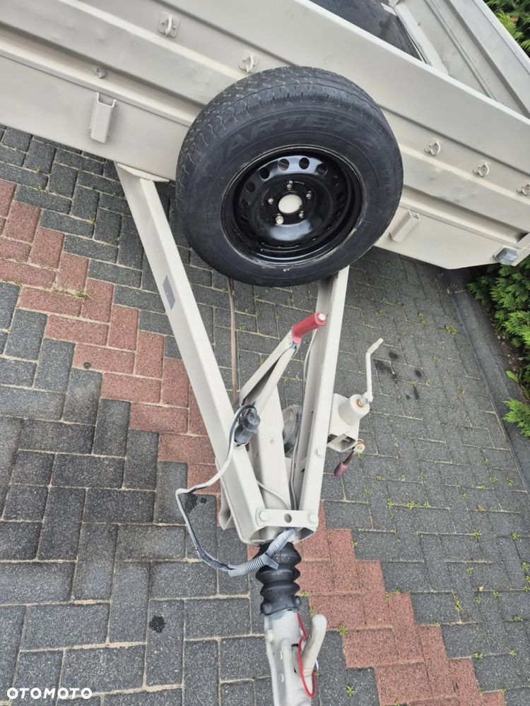 Niewiadów C3000 - 16