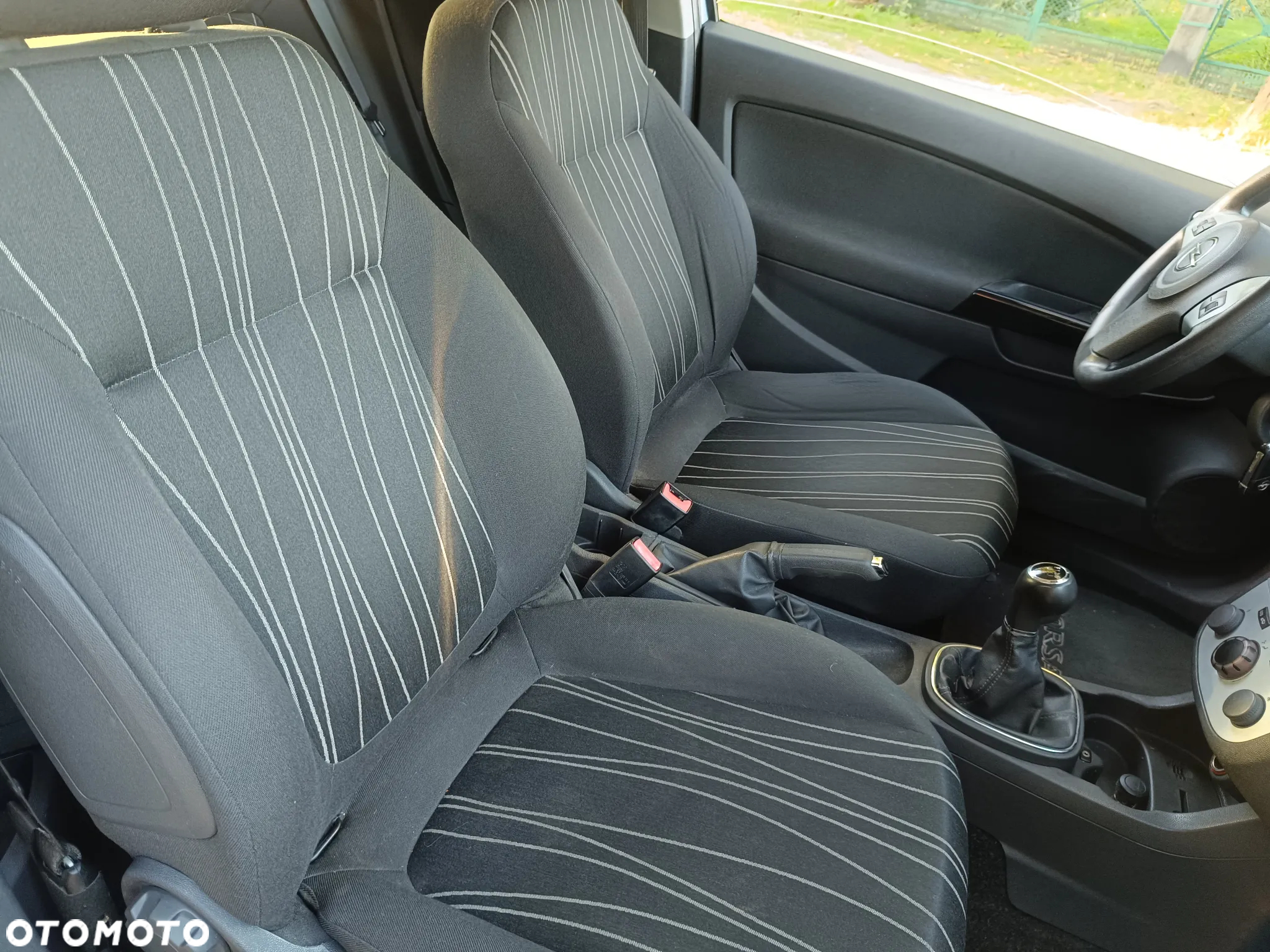 Opel Corsa - 7