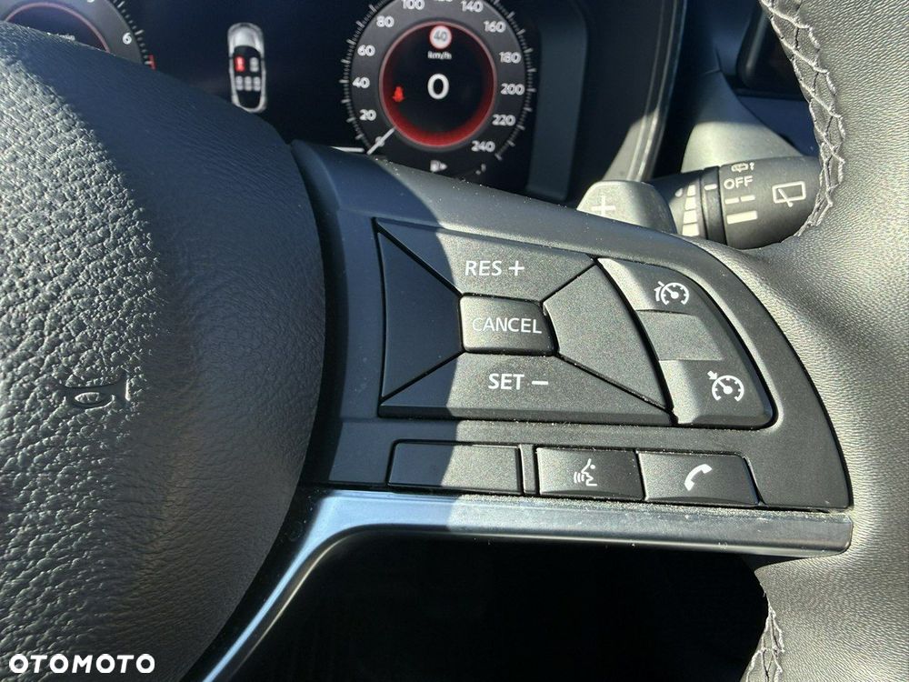 Nissan Juke 1.0 DIG-T DCT N-Connecta - 25