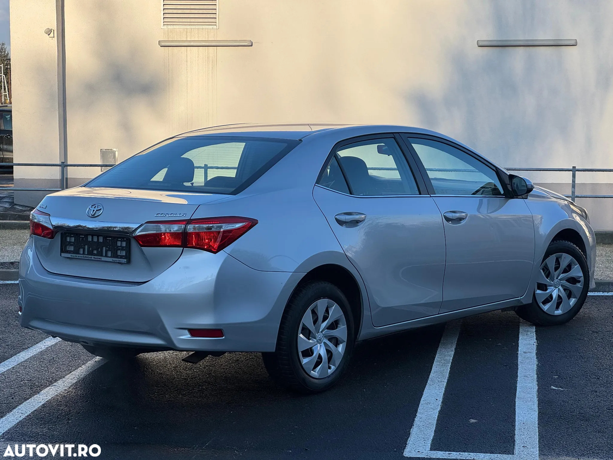 Toyota Corolla - 4