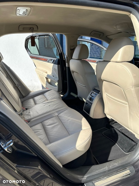 Skoda Superb - 14