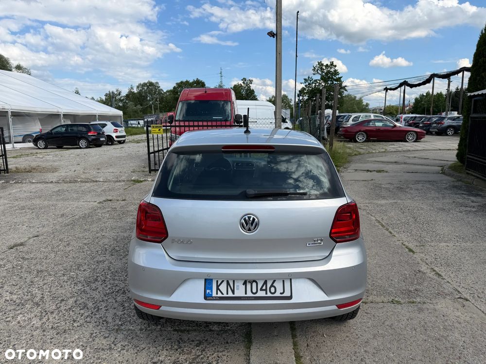 Volkswagen Polo 1.4 TDI Comfortline - 4