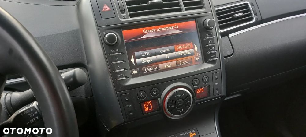 Toyota Verso 1.8 Premium EU5 7os - 25