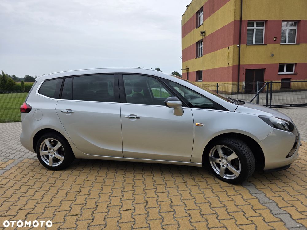 Opel Zafira - 4