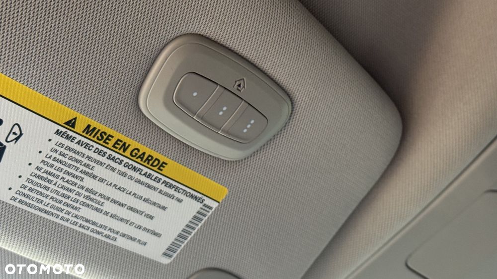 Chrysler Pacifica - 24