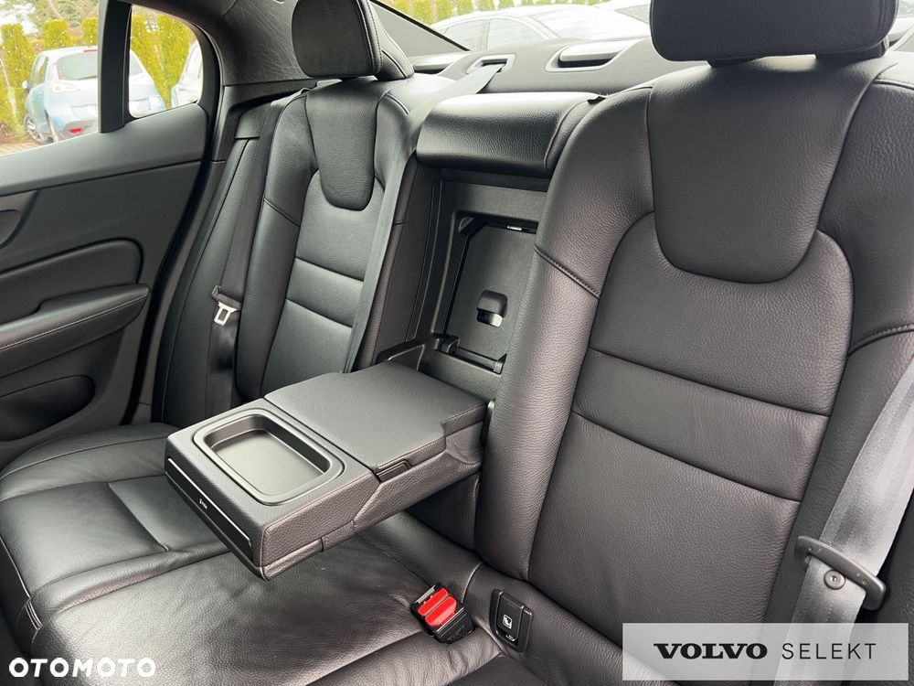 Volvo S60 T5 AWD R-Design - 18