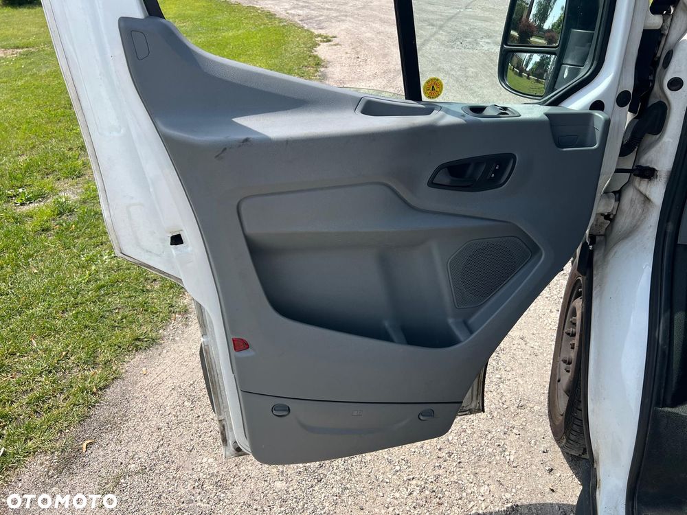 Ford Transit L2H2 VA Autm Trend - 19