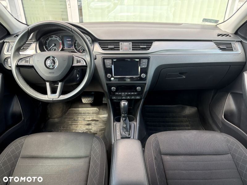 Skoda RAPID 1.0 TSI Style DSG - 4