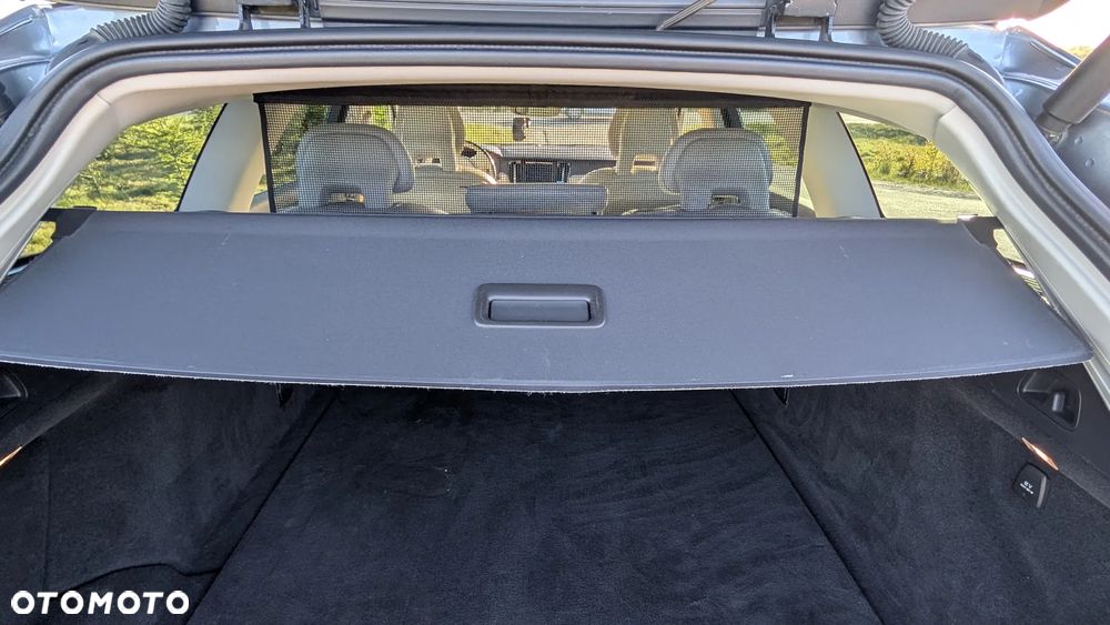 Volvo V90 Cross Country D4 AWD - 23