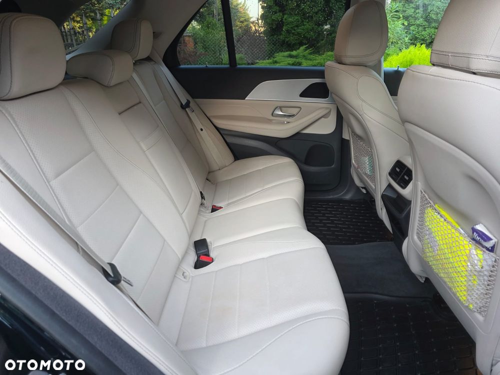 Mercedes-Benz GLE 300 d 4-Matic - 13