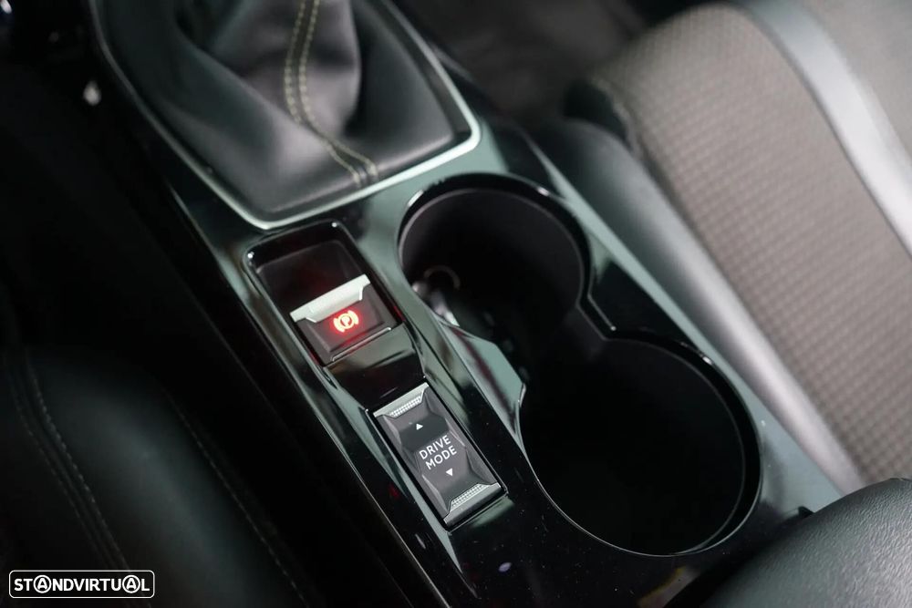Peugeot 208 1.2 PureTech Allure Pack - 30