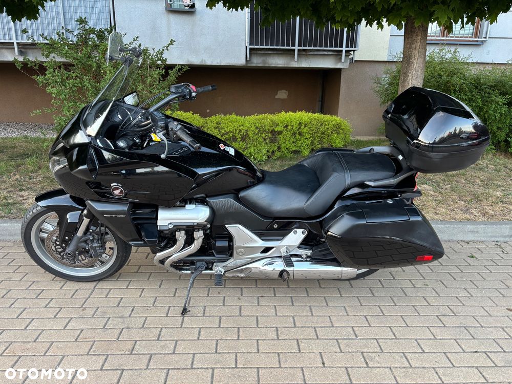 Honda CTX - 4