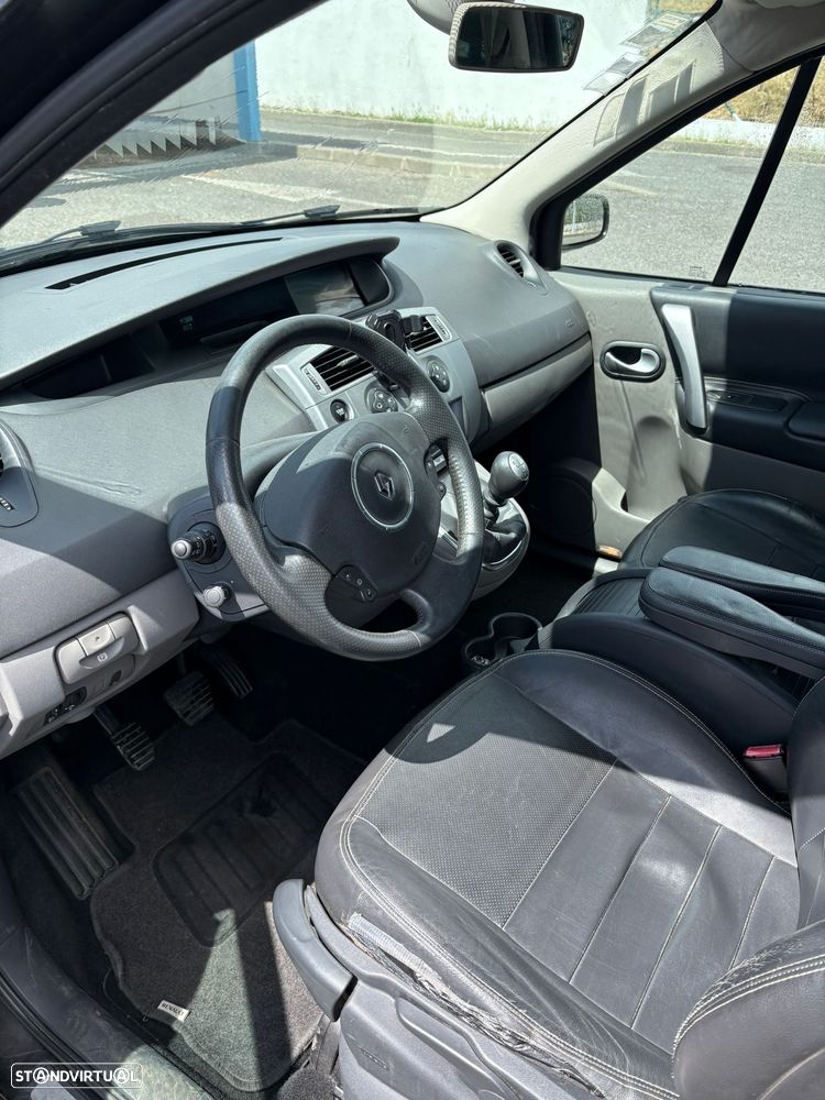 Renault Grand Scénic 1.5 dCi S 7L. - 4