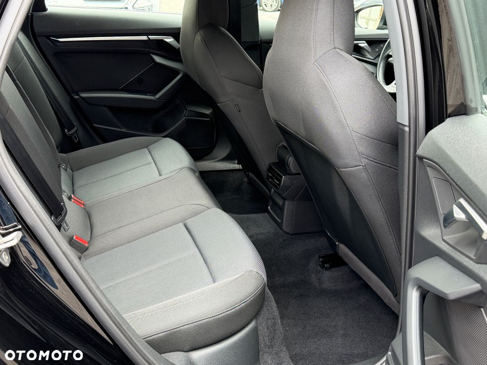 Audi A3 Limousine 1.5 TFSI Sport S tronic - 31