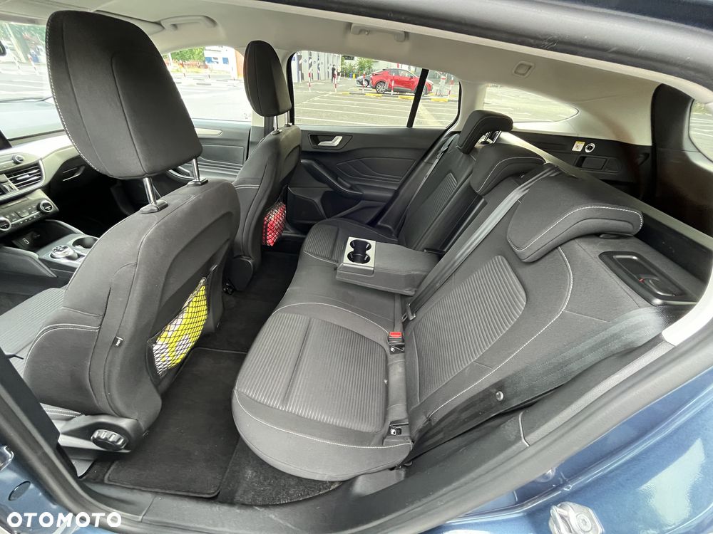 Ford Focus 1.0 EcoBoost Titanium - 6