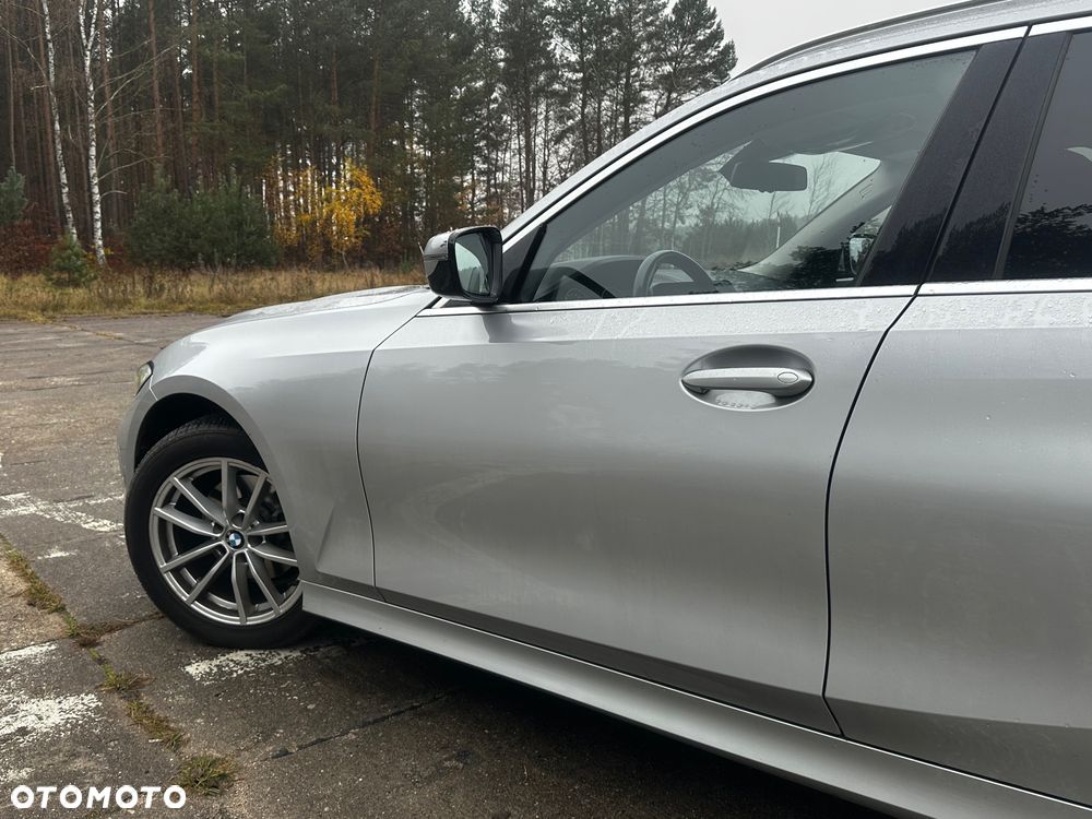 BMW Seria 3 320d Advantage - 4
