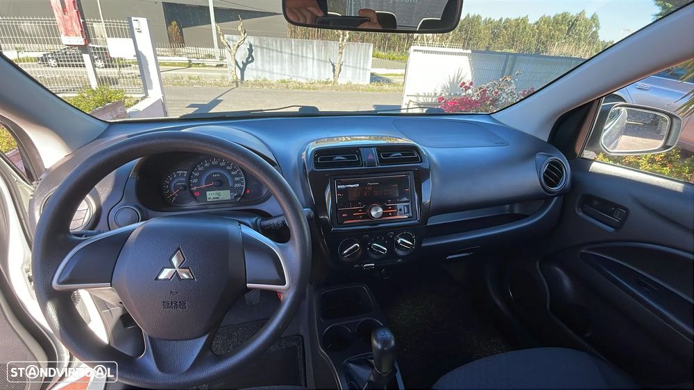 Mitsubishi Space Star - 15