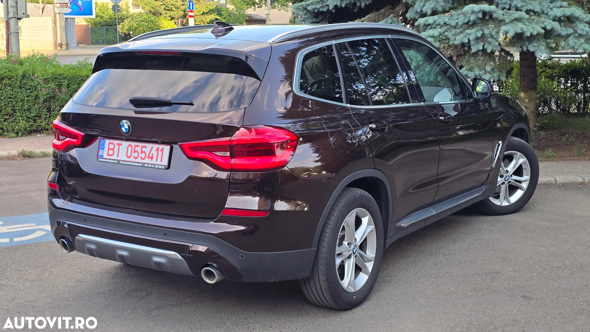 BMW X3 xDrive20d AT Luxury Line - 2