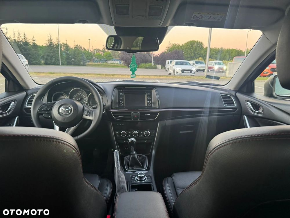 Mazda 6 - 12
